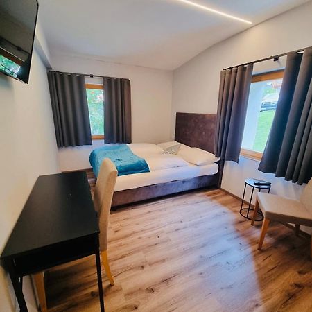 سولدا Glacier Rock Guesthouse المظهر الخارجي الصورة