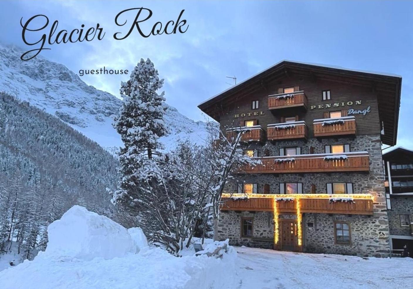 سولدا Glacier Rock Guesthouse المظهر الخارجي الصورة